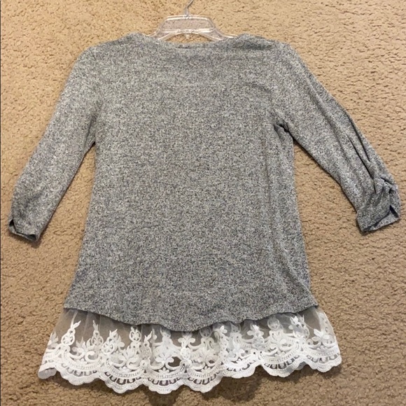 Grey blouse - Picture 2 of 2